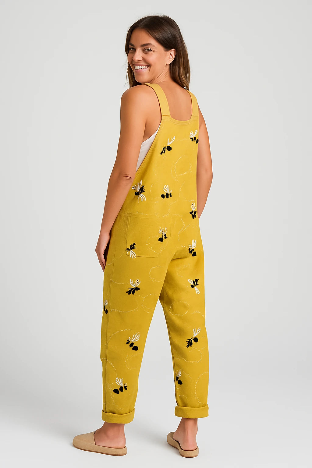 Womens Summer Overalls with Loose Fit – Adjustable Shoulder Straps and Bee Print Design - Image 3